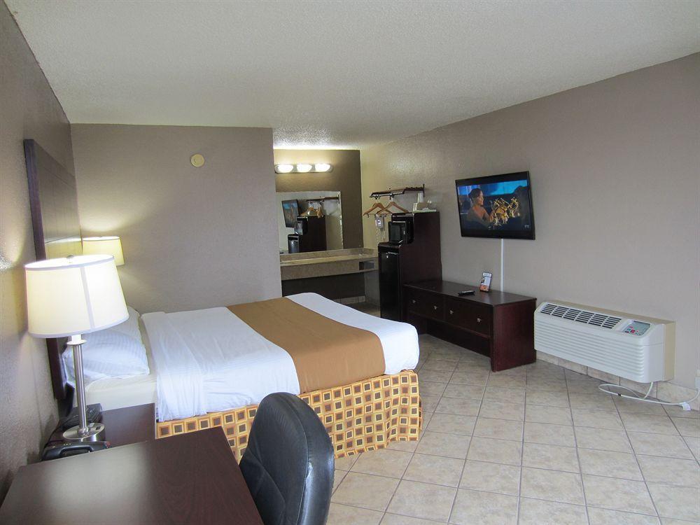 Hotel Beachside