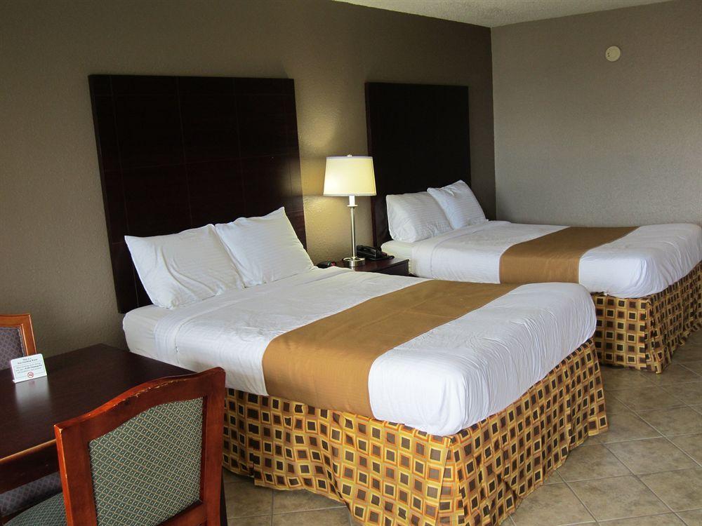 Beachside 3*