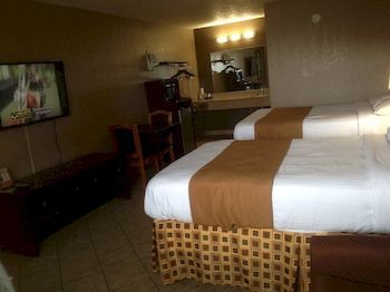 Beachside Hotel